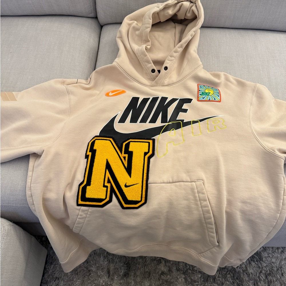 Nike Men’s limited edition Sports wear hoodie